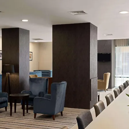 Hampton By Hilton Hotel