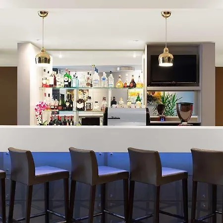 Hotel Hampton By Hilton