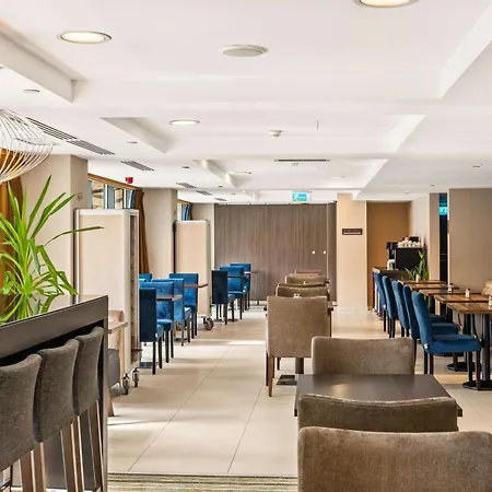 Hampton By Hilton 3* Cluj-Napoca