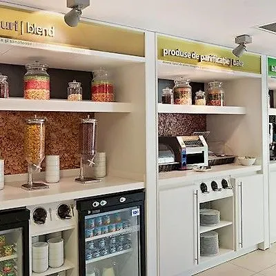 Hampton By Hilton Hotel 3*