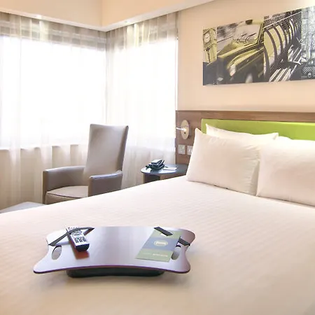 Hampton By Hilton Hotel 3*